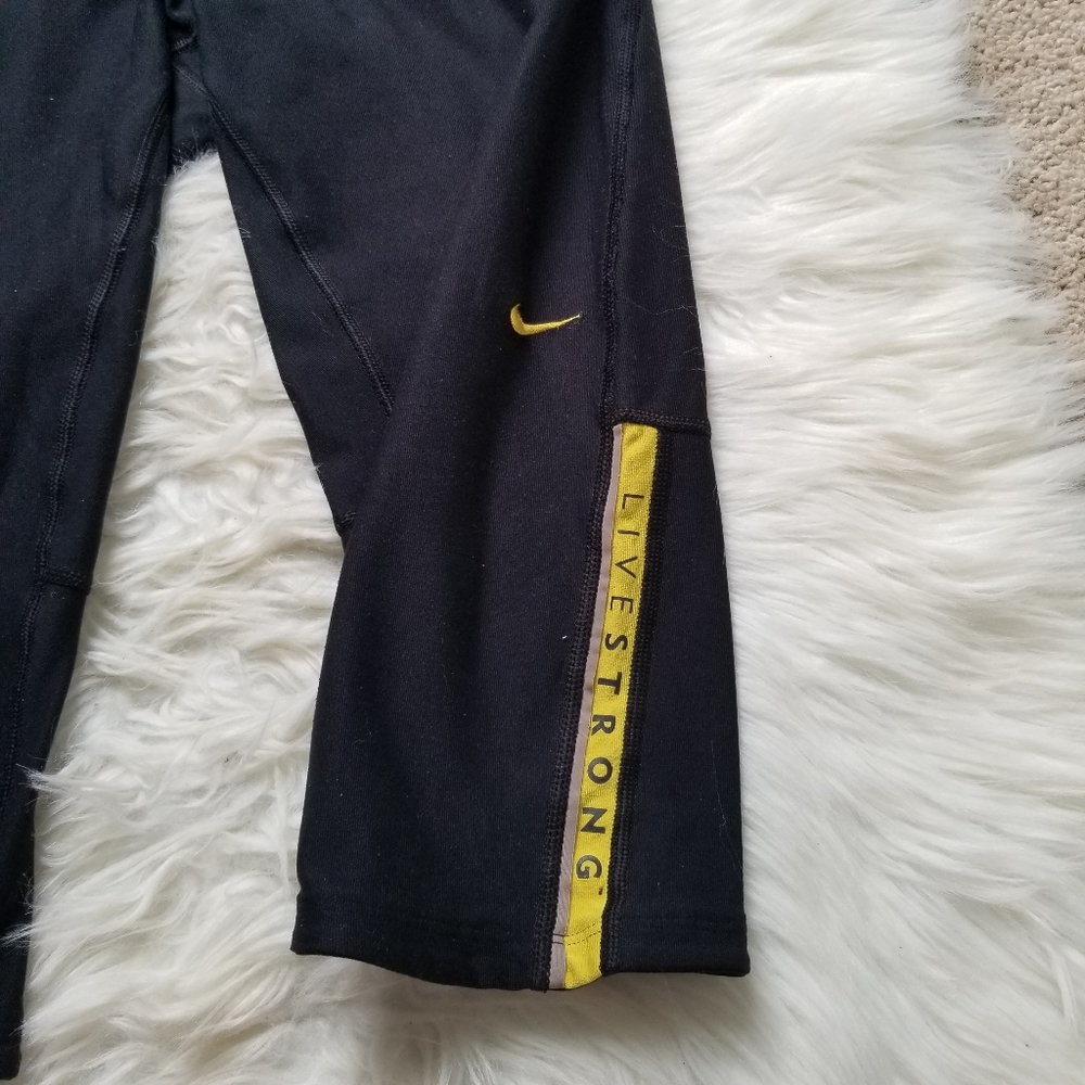 Nike Livestrong Dri Fit Capris Medium - Picture 4 of 12